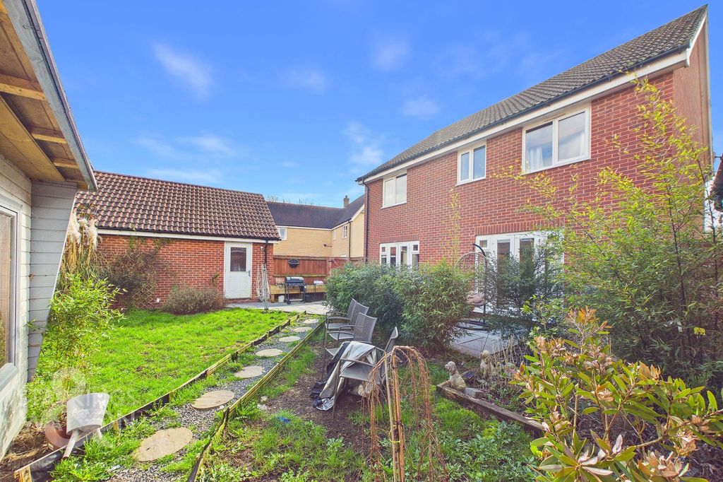 Additional image 26 of 4 bed detached house for saleSwallow Drive, Wymondham NR18