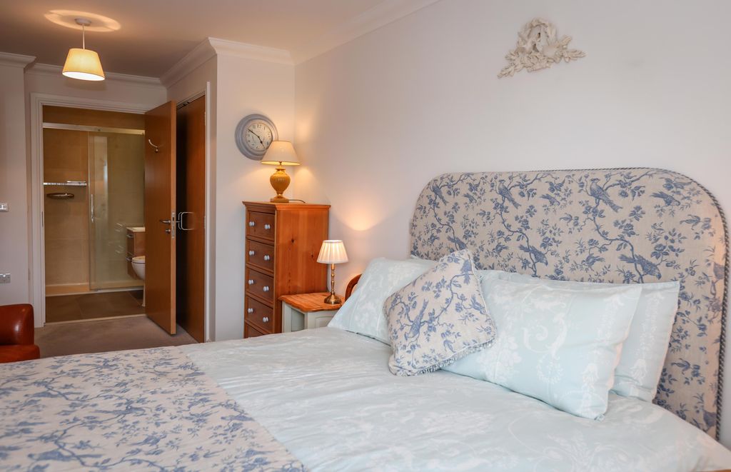 Additional image 12 of 2 bed flat for saleCastle View, Windsor SL4