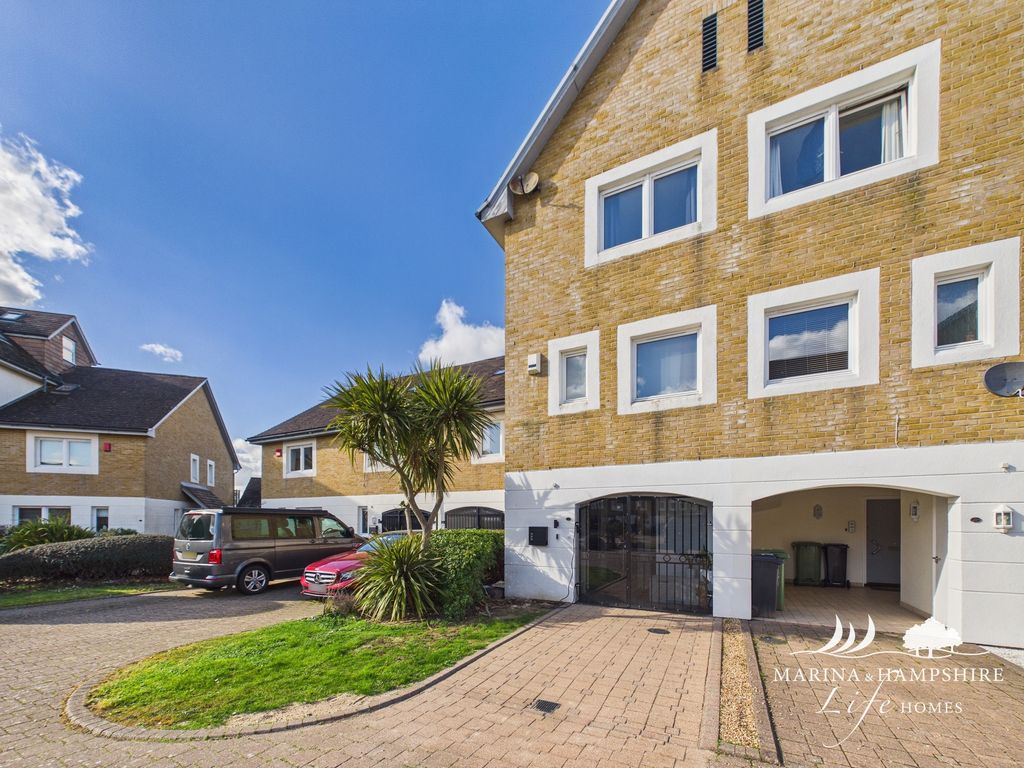 Additional image 33 of 4 bed town house for saleBryher Island, Port Solent PO6