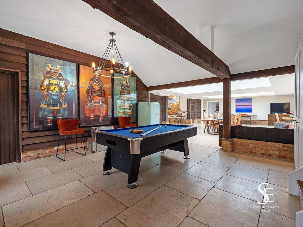 Additional image 15 of 6 bed detached house for saleEasthampstead Road, Wokingham RG40