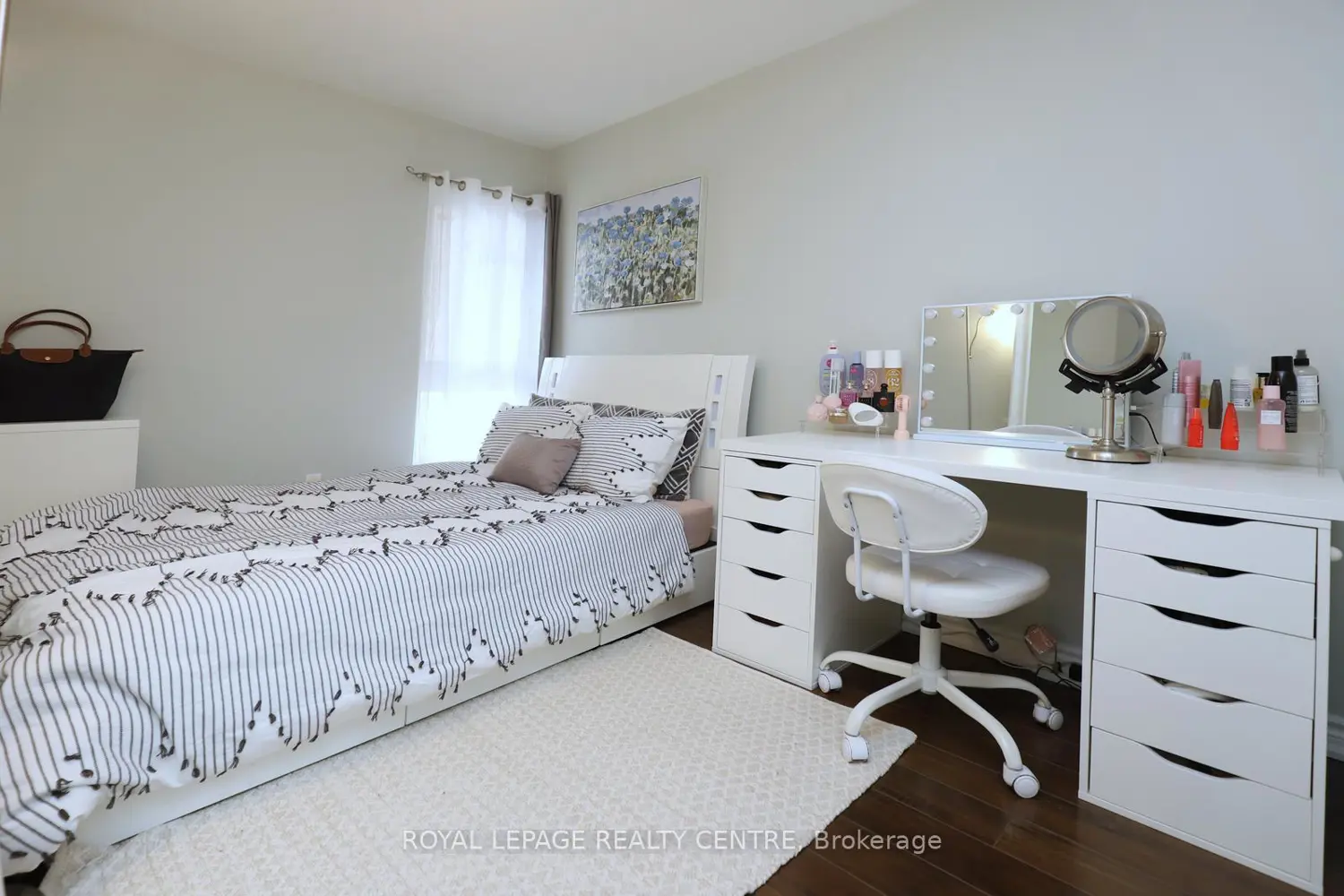 Additional image 16 of 1055 Dundas Street 171