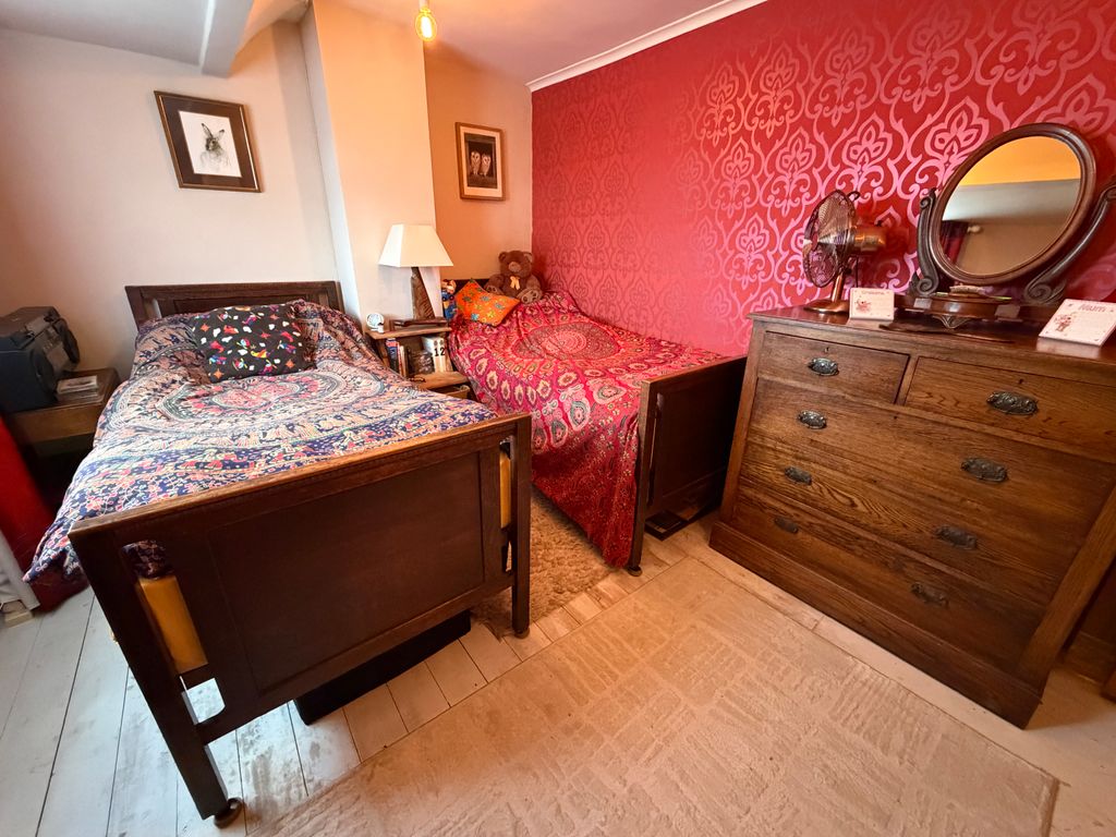 Additional image 11 of 4 bed semi-detached bungalow for saleSeaview Avenue, Portchester PO16