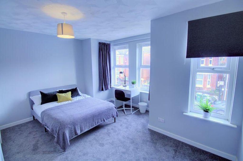 Additional image 8 of 5 bed semi-detached house for saleBurlington Road, Southampton SO15