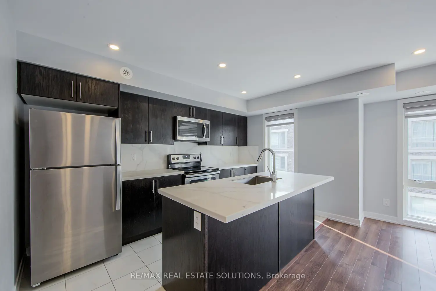 Additional image 6 of 30 Dunsheath Way 512