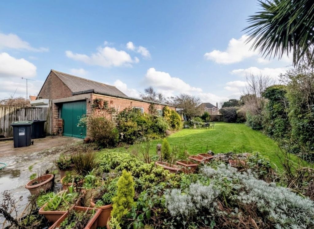 Additional image 20 of 5 bed detached house for saleArlington Avenue, Goring-By-Sea, Worthing BN12