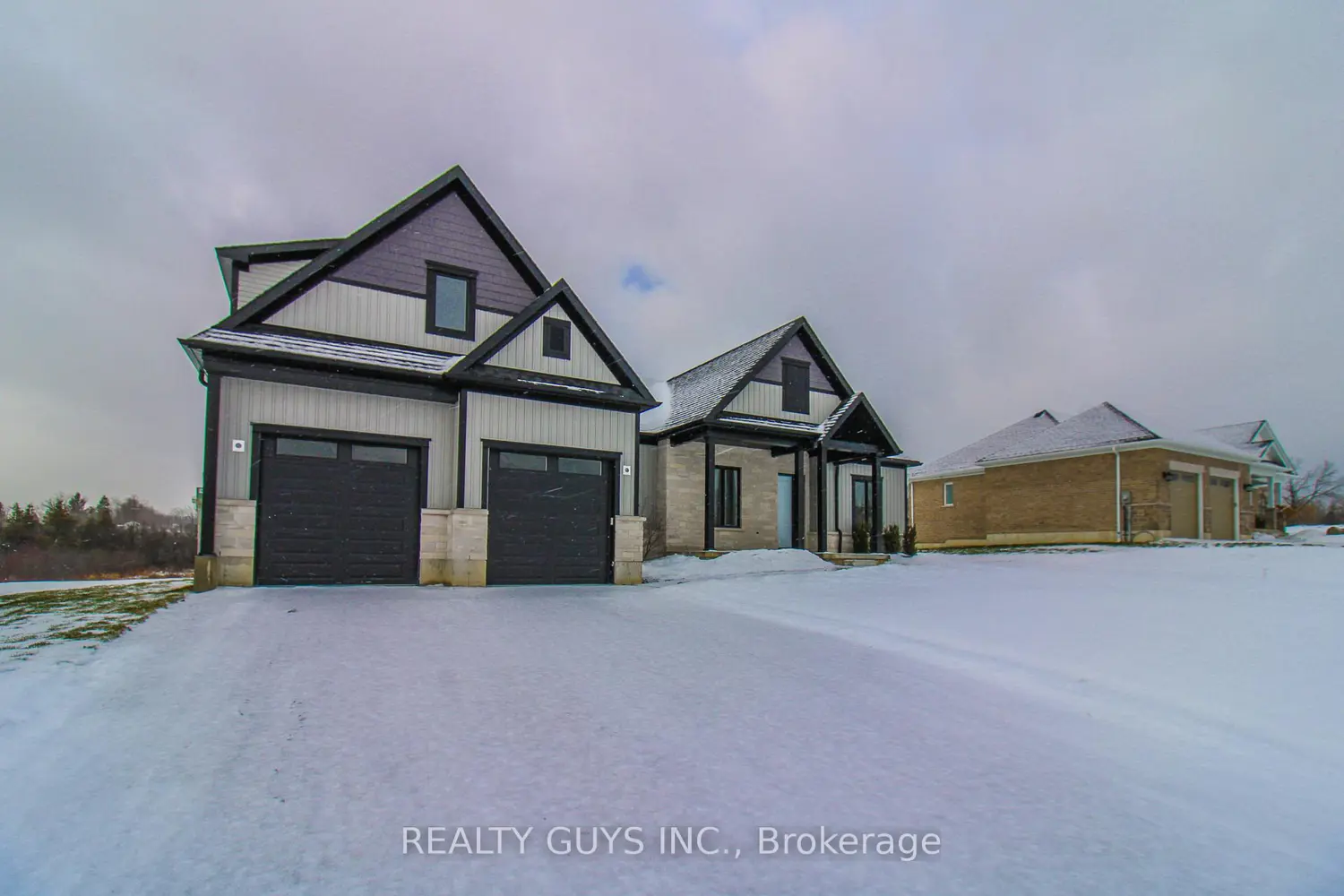 2424 Gwendolyn Court