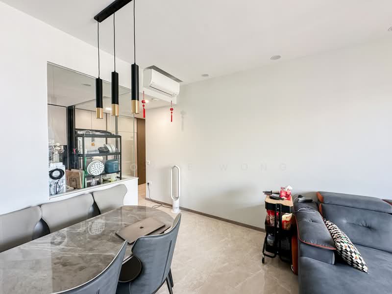 Additional image 3 of 78 Compassvale Bow