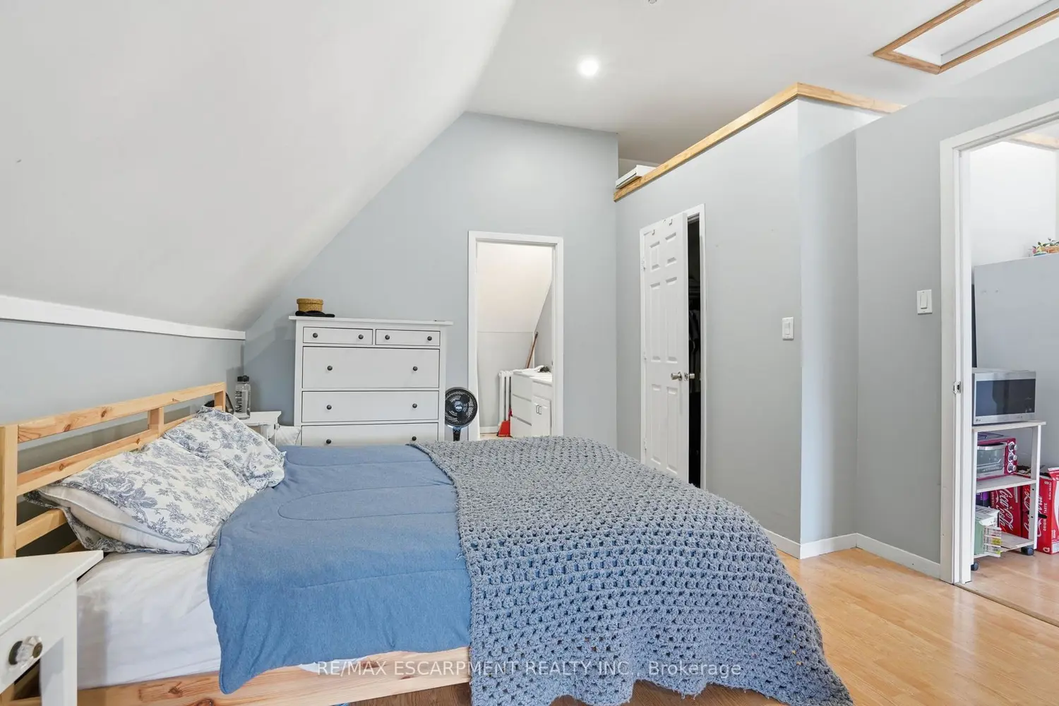 Additional image 18 of 147 Emerald Street