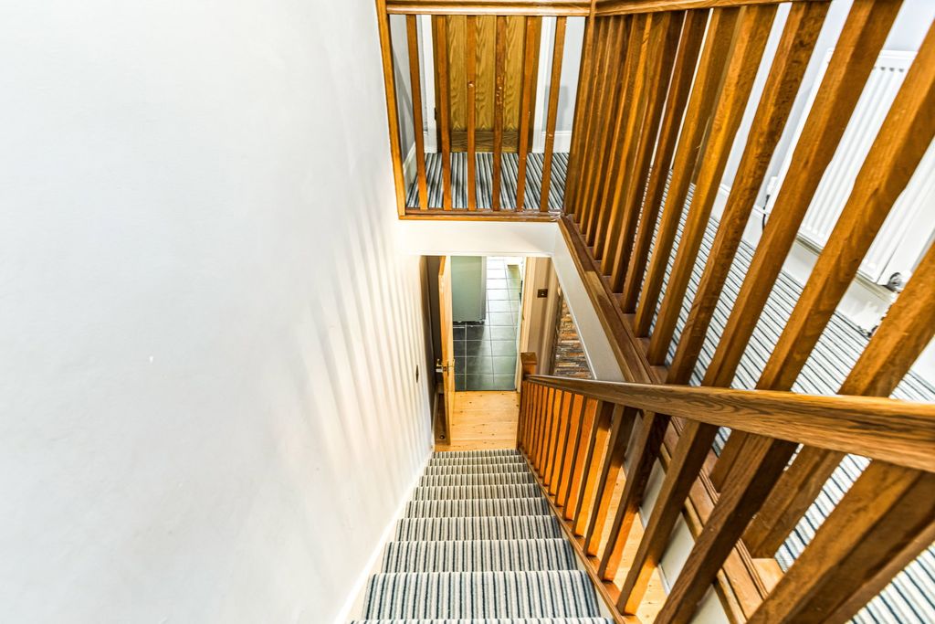 Additional image 8 of 3 bed detached house for salePark Road, Cosby, Leicester LE9