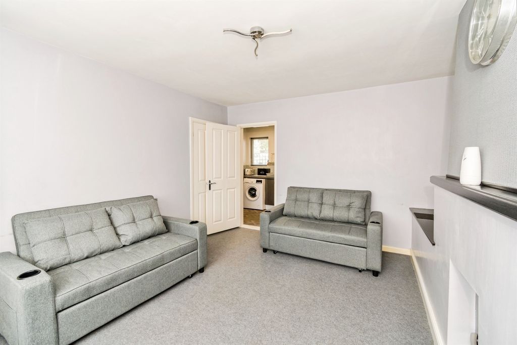 Additional image 4 of 2 bed end terrace house for saleCoxford Drove, Southampton SO16