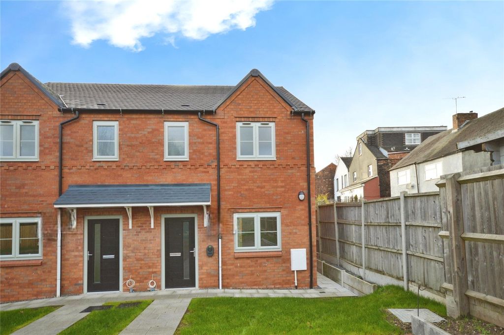 3 bed semi-detached house for saleKilnstone Close, Church Gresley, Swadlincote, Derbyshire DE11