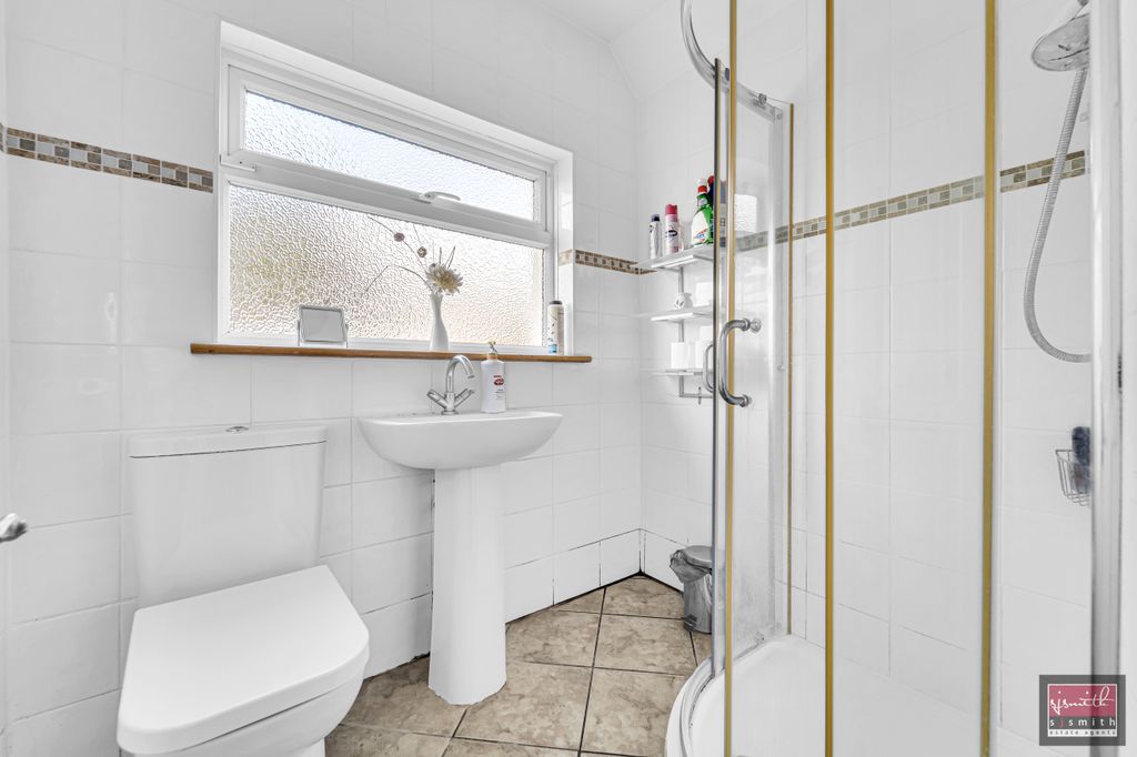 Additional image 15 of 4 bed detached house for saleWarwick Road, Ashford TW15