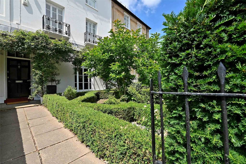 Additional image 29 of 4 bed terraced house for saleKings Road, Windsor, Berkshire SL4