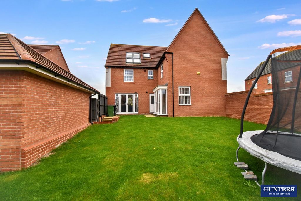 Additional image 19 of 5 bed detached house for saleOswins View, Wigston LE18