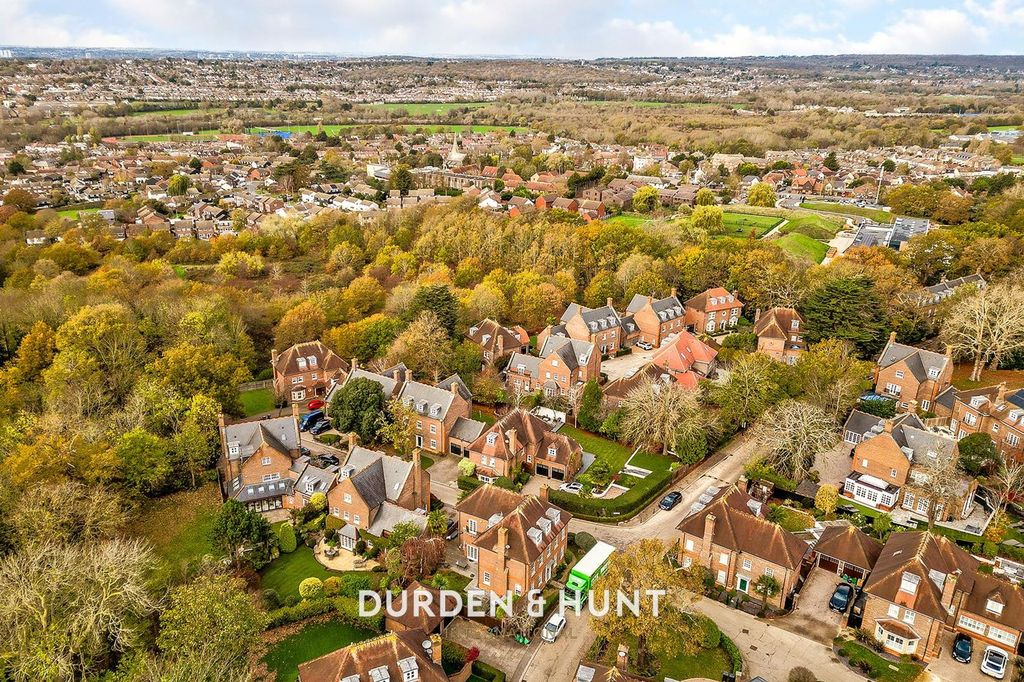 Additional image 36 of 6 bed detached house for saleRegents Drive, Woodford Green IG8