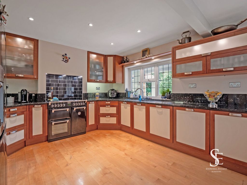 Additional image 15 of 7 bed detached house for saleThe Hatch, Windsor SL4