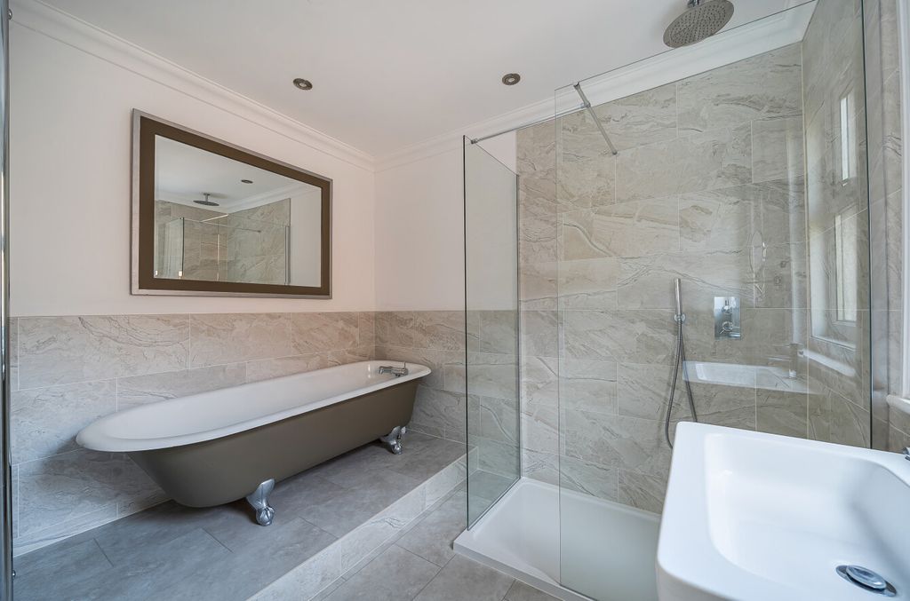 Additional image 7 of 4 bed detached house for saleWelbeck Avenue, Highfield, Southampton, Hampshire SO17