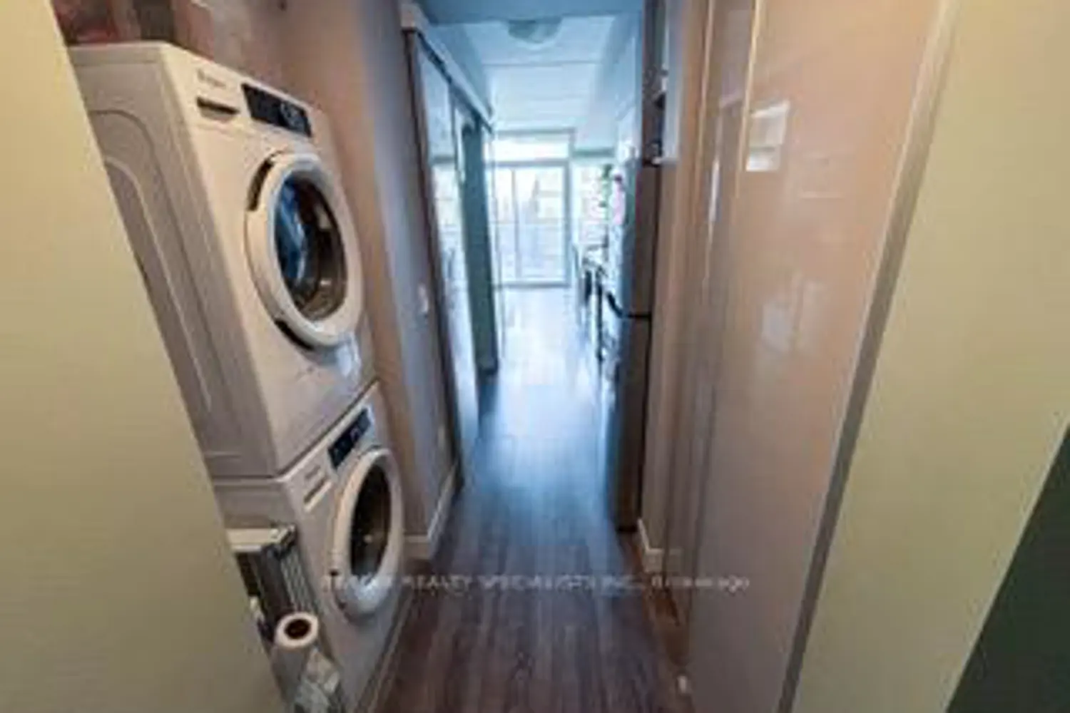 Additional image 5 of 308 Lester Street 312