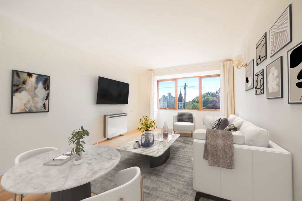 Additional image 3 of 1 bed flat for saleShaftesbury Avenue, Highfield, Southampton SO17