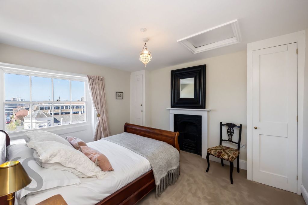 Additional image 16 of 5 bed town house for saleLiverpool Terrace, Worthing BN11