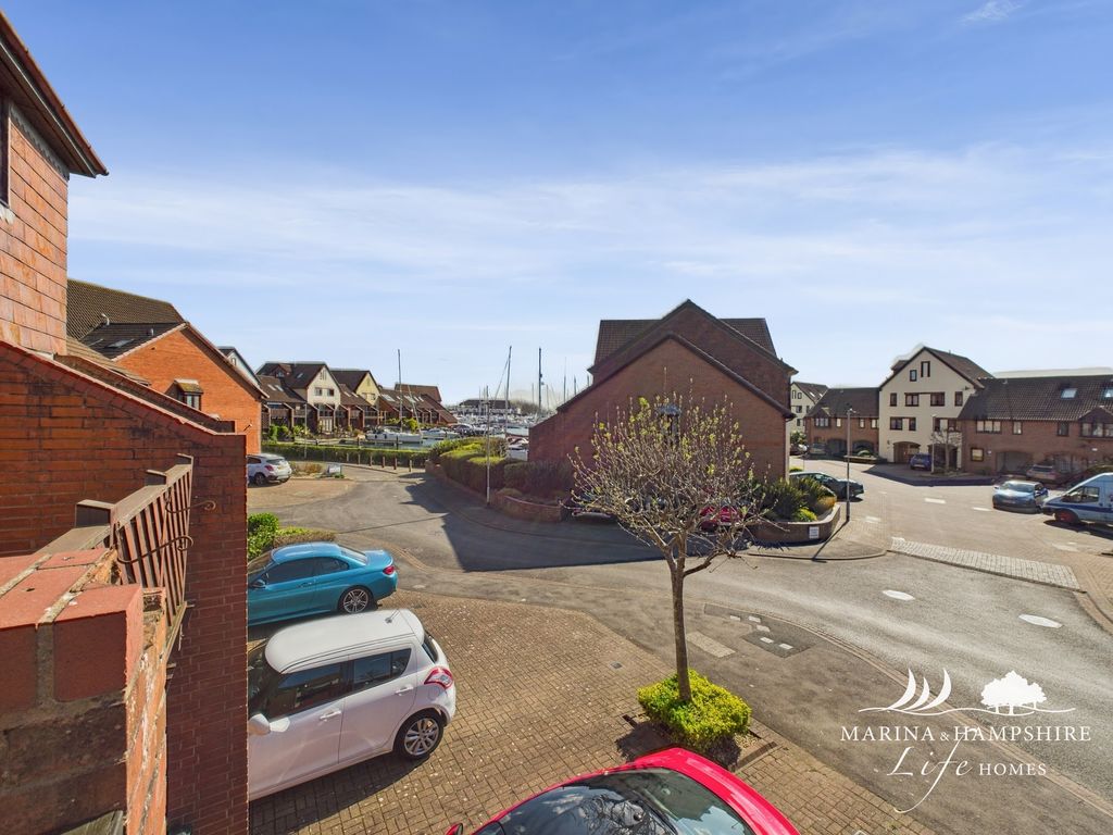 Additional image 25 of 3 bed town house for saleCarne Place, Port Solent PO6