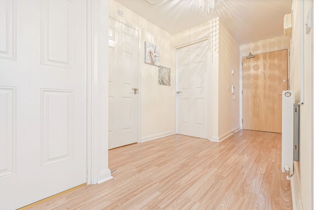 Additional image 10 of 2 bed flat for saleFosse Close, Leicester, Leicestershire LE3