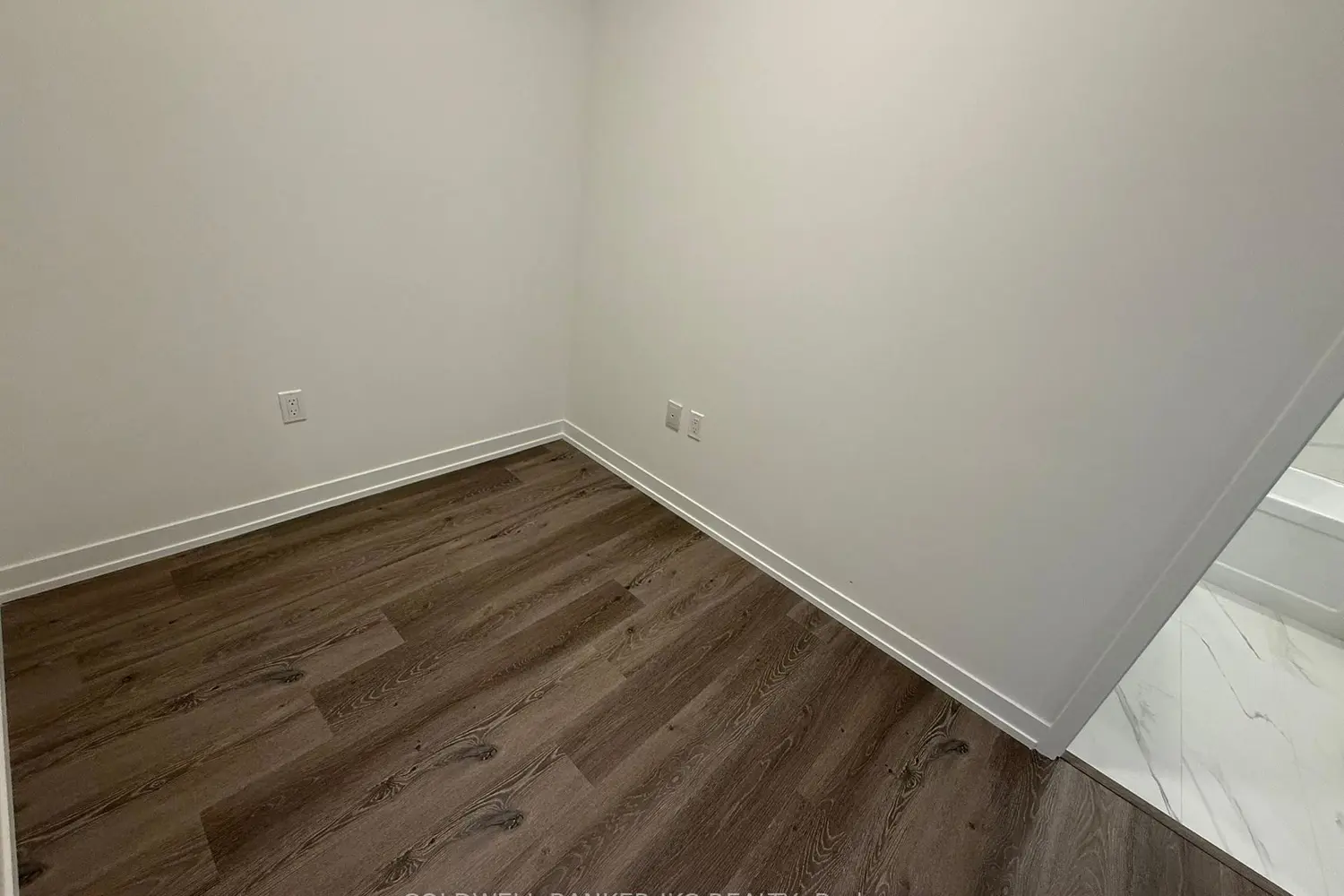 Additional image 9 of 225 Commerce Street 3908