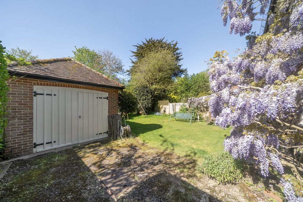 Additional image 10 of 4 bed semi-detached house for saleUplands Way, Highfield, Southampton, Hampshire SO17