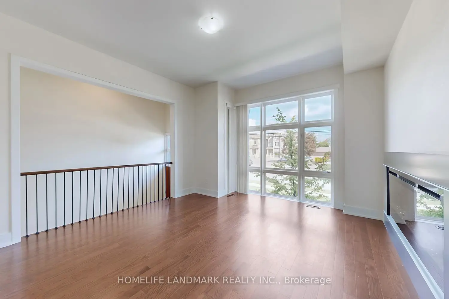 Additional image 2 of 9180 Bathurst Street