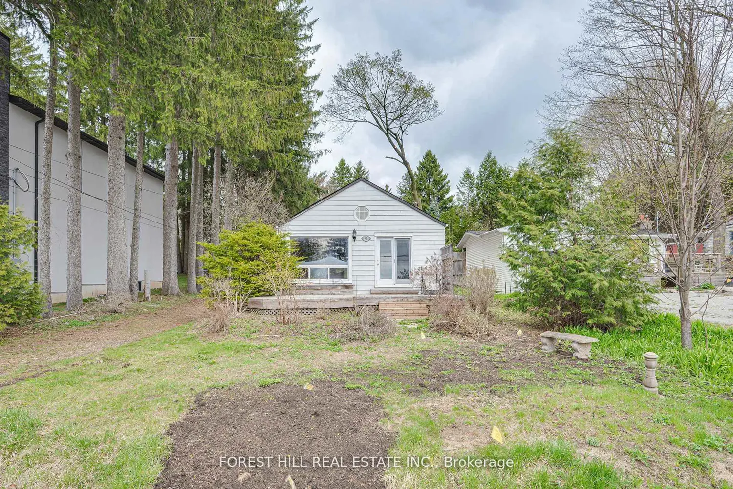 40 Connor Drive photo 4
