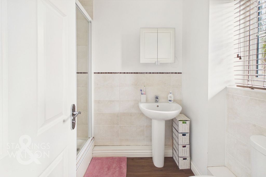 Additional image 16 of 4 bed link detached house for salePetunia Court, Wymondham NR18