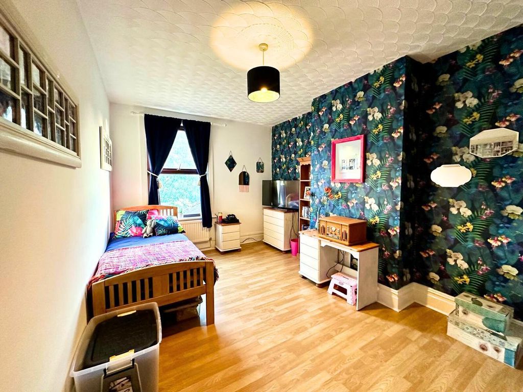 Additional image 21 of 5 bed terraced house for saleGladys Avenue, Portsmouth PO2