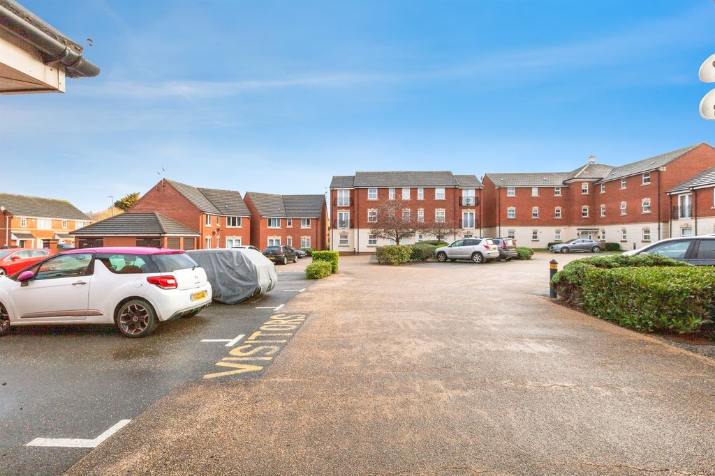 Additional image 17 of 2 bed flat for saleLoughland Close, Blaby, Leicester LE8