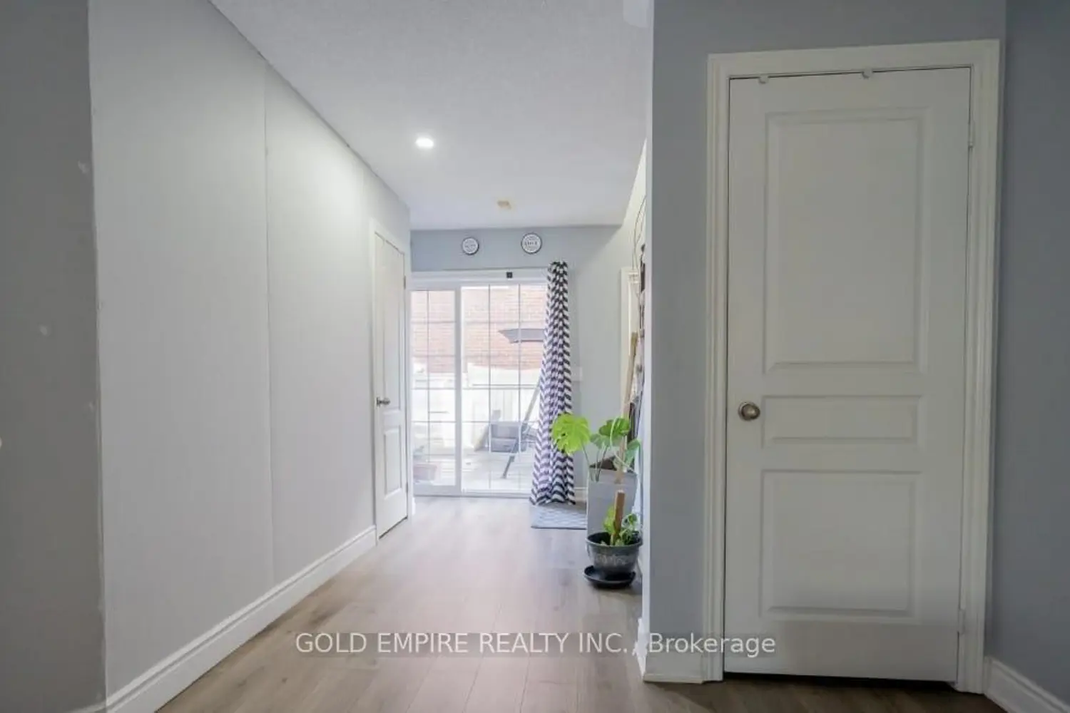 Additional image 8 of 27 Denison Avenue