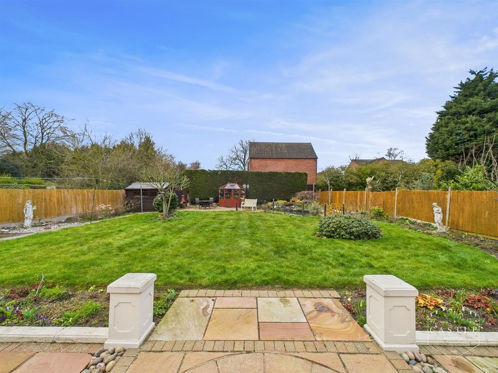 Additional image 37 of 4 bed detached house for saleShilton Road, Barwell, Leicester LE9