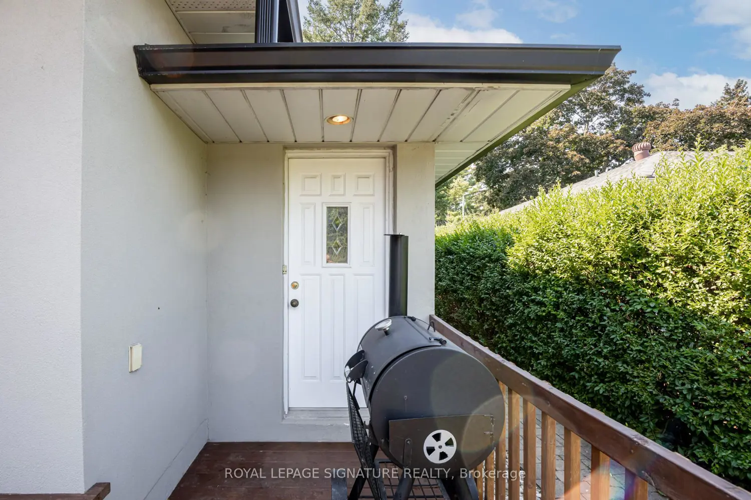 Additional image 16 of 383 Maplehurst Avenue
