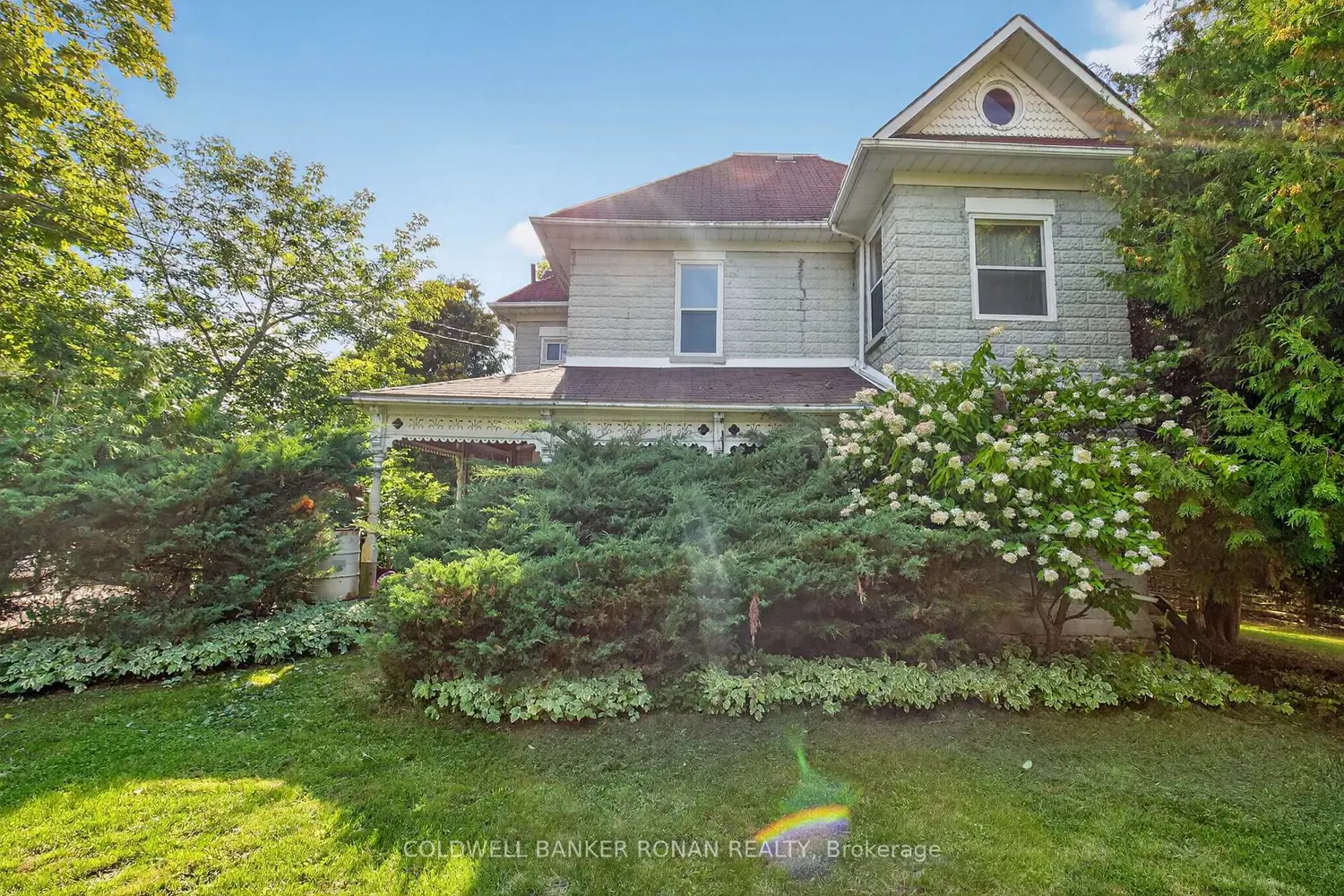 1516 17Th Side Road
