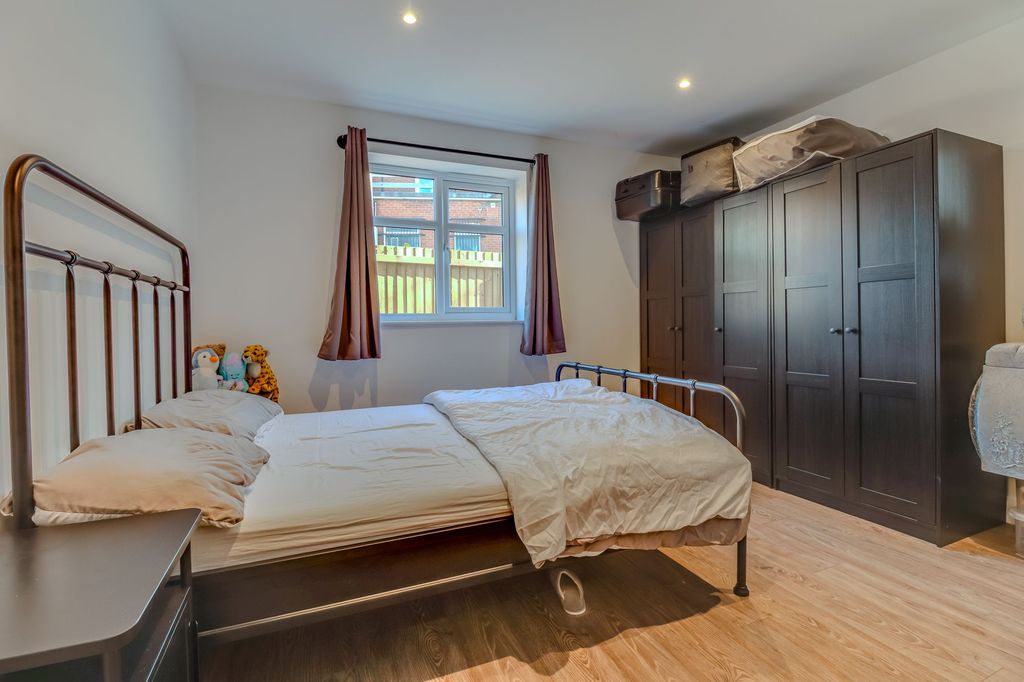 Additional image 13 of 4 bed property for saleStamford Street, Glenfield LE3