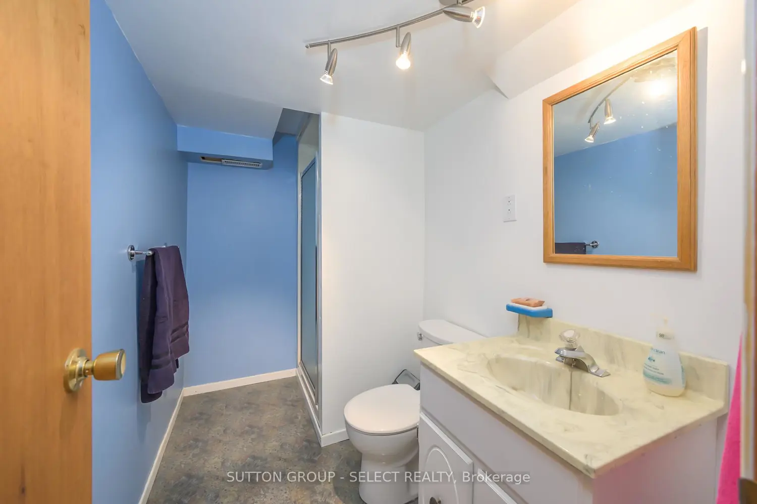 Additional image 14 of 99 Inverary Crescent