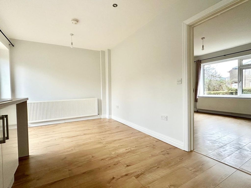 3 bed semi-detached house for saleCrompton Road, Asfordby Hill LE14 photo 5