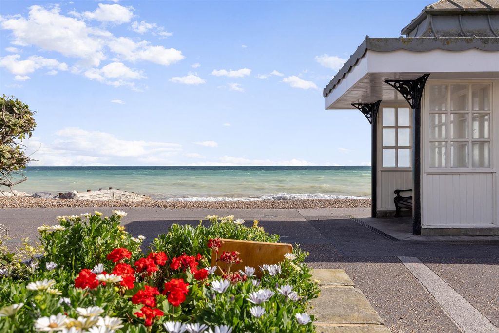 Additional image 19 of 2 bed flat for saleSteyne Gardens, Worthing BN11