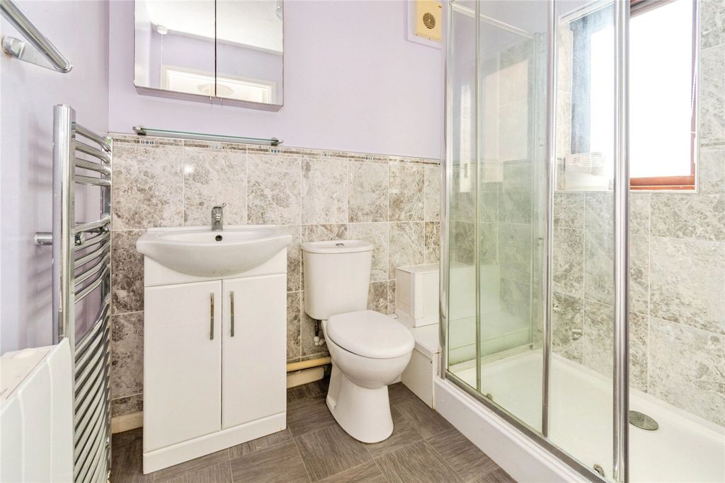 Additional image 2 of 1 bed flat for saleChestnut Lodge, Southampton SO16