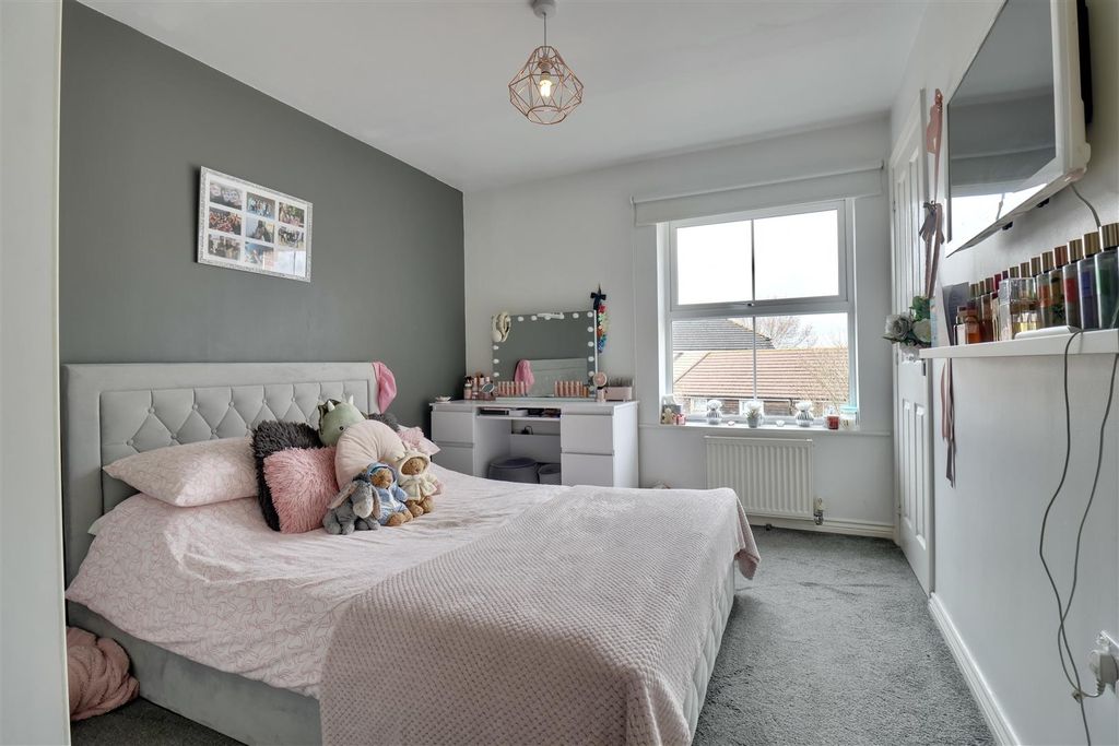 Additional image 12 of 4 bed town house for saleEast Shore Way, Portsmouth PO3