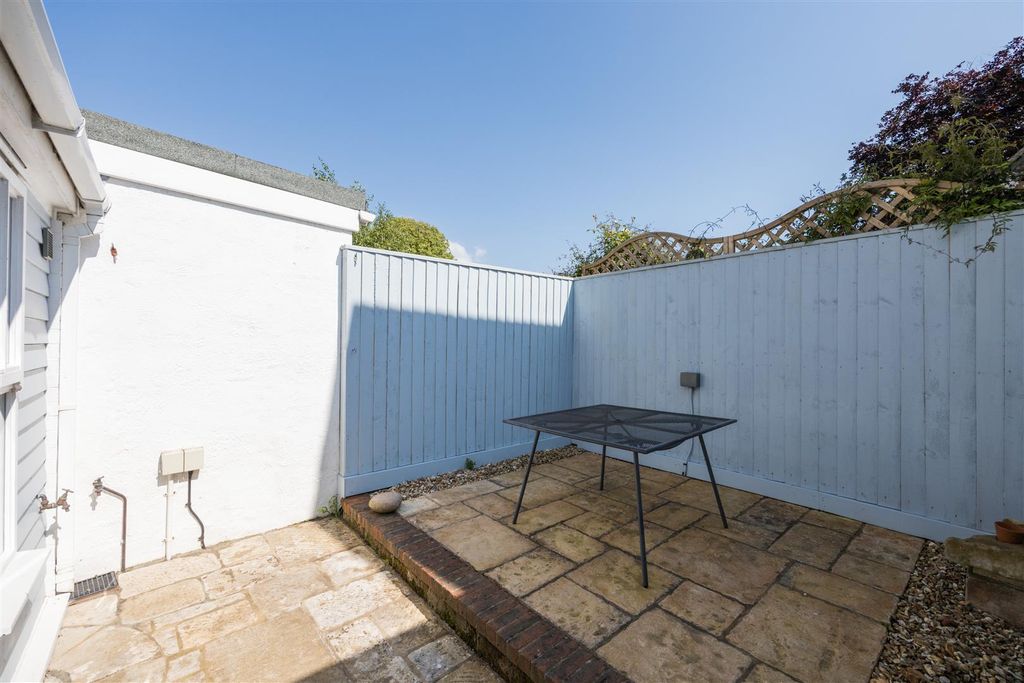 Additional image 10 of 3 bed terraced house for saleYarmouth, Isle Of Wight PO41
