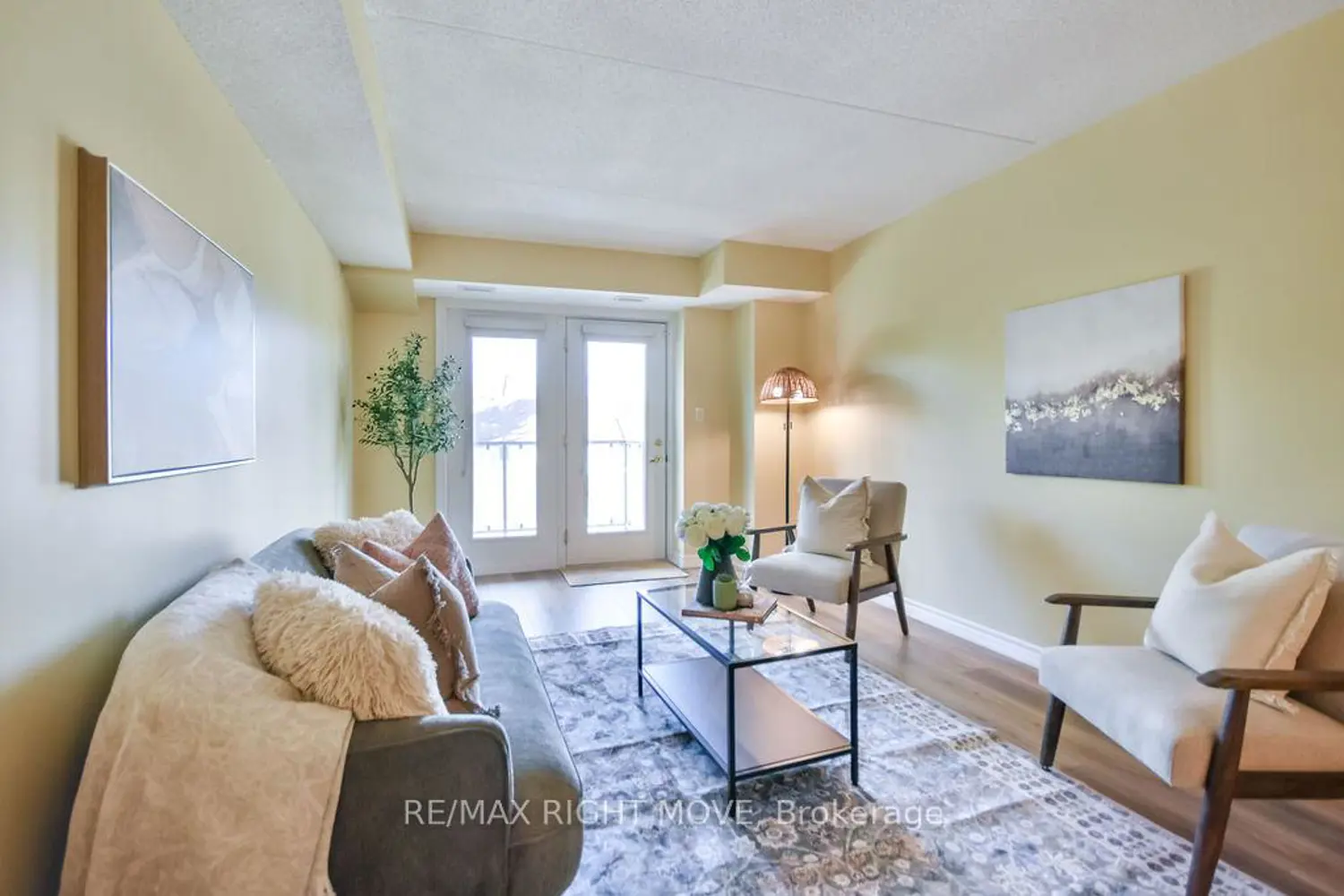 Additional image 9 of 486 Laclie Street 313