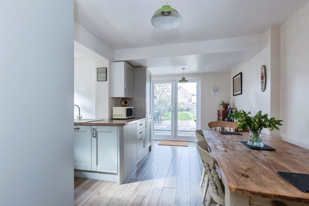Additional image 6 of 4 bed semi-detached house for saleAlbert Street, Fleckney, Leicester LE8