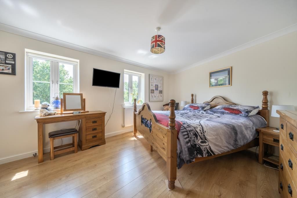 Additional image 6 of 2 bed flat for saleLewisfield Way, Woodstock OX20