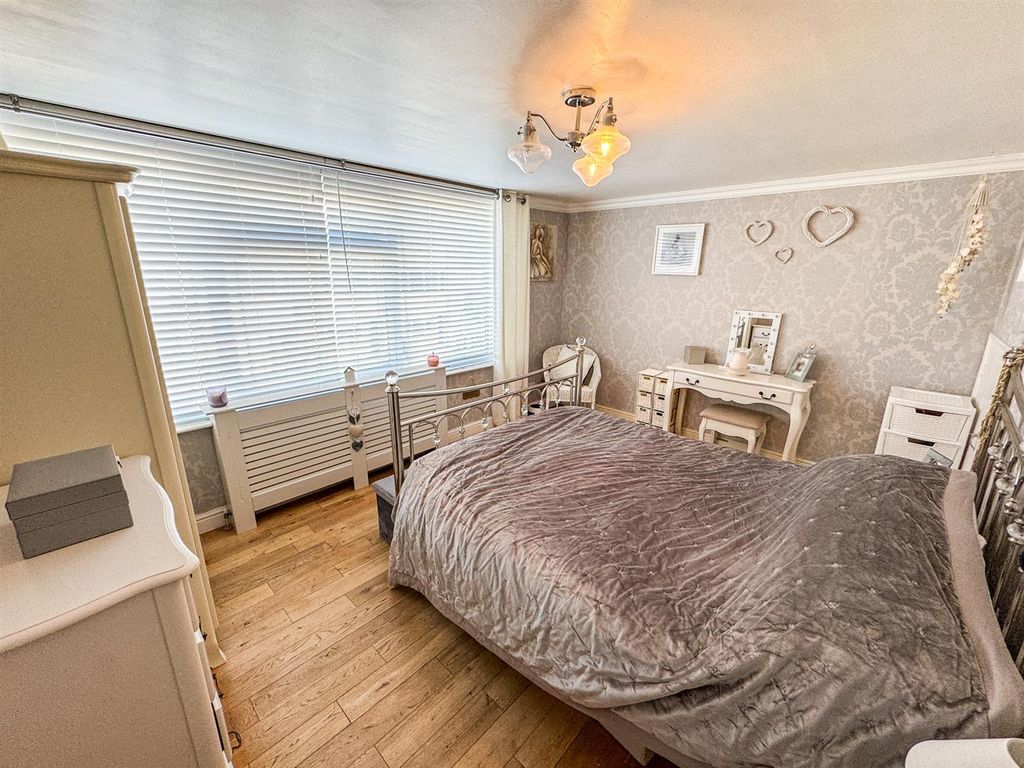 Additional image 11 of 4 bed town house for saleCarron Close, Corby NN17