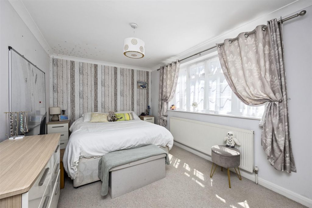 Additional image 8 of 5 bed detached house for saleMill Lane, Worthing BN13