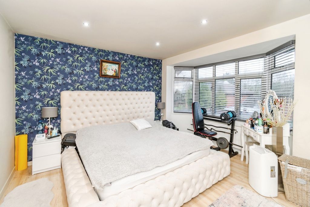 Additional image 5 of 3 bed semi-detached house for saleOsborne Road South, Southampton, Hampshire SO17